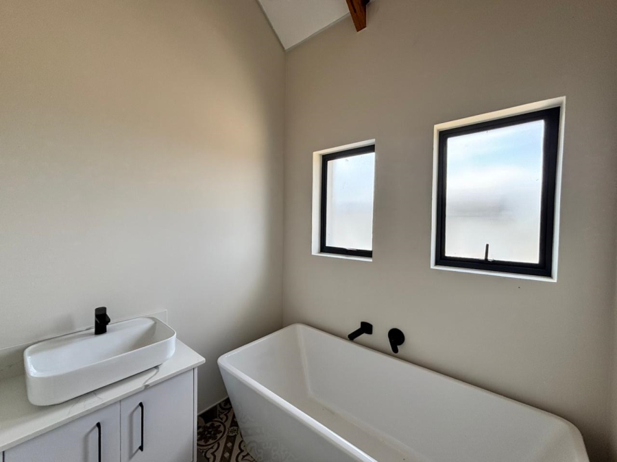 To Let 3 Bedroom Property for Rent in Helderzicht Eco Estate North West